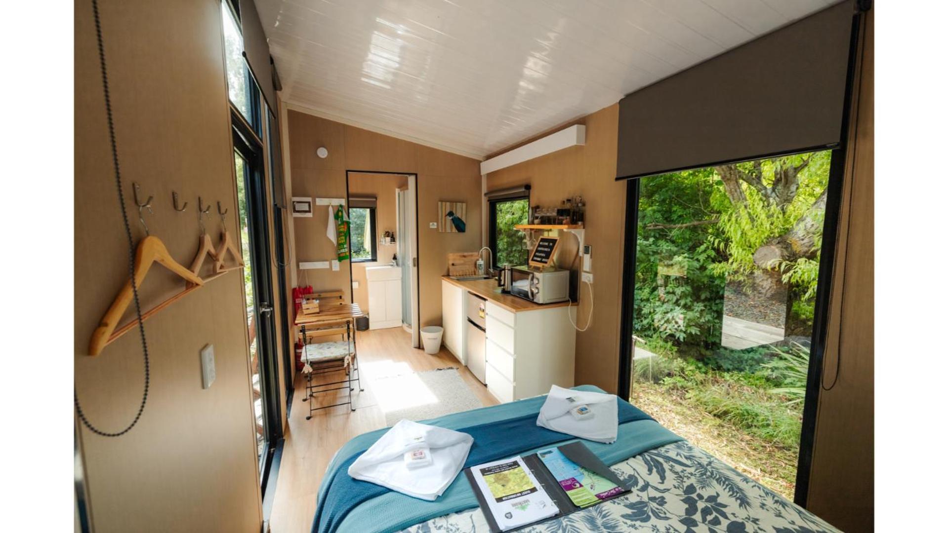 Pekapeka Tiny House By Tiny Away Villa Owaka Dış mekan fotoğraf